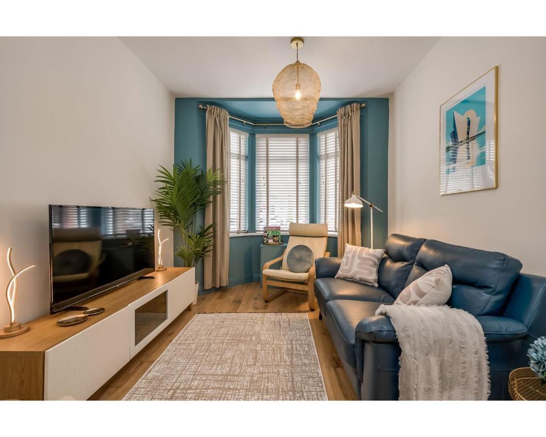Central Belfast Apartments Chic Luxe R&R Eksteriør bilde